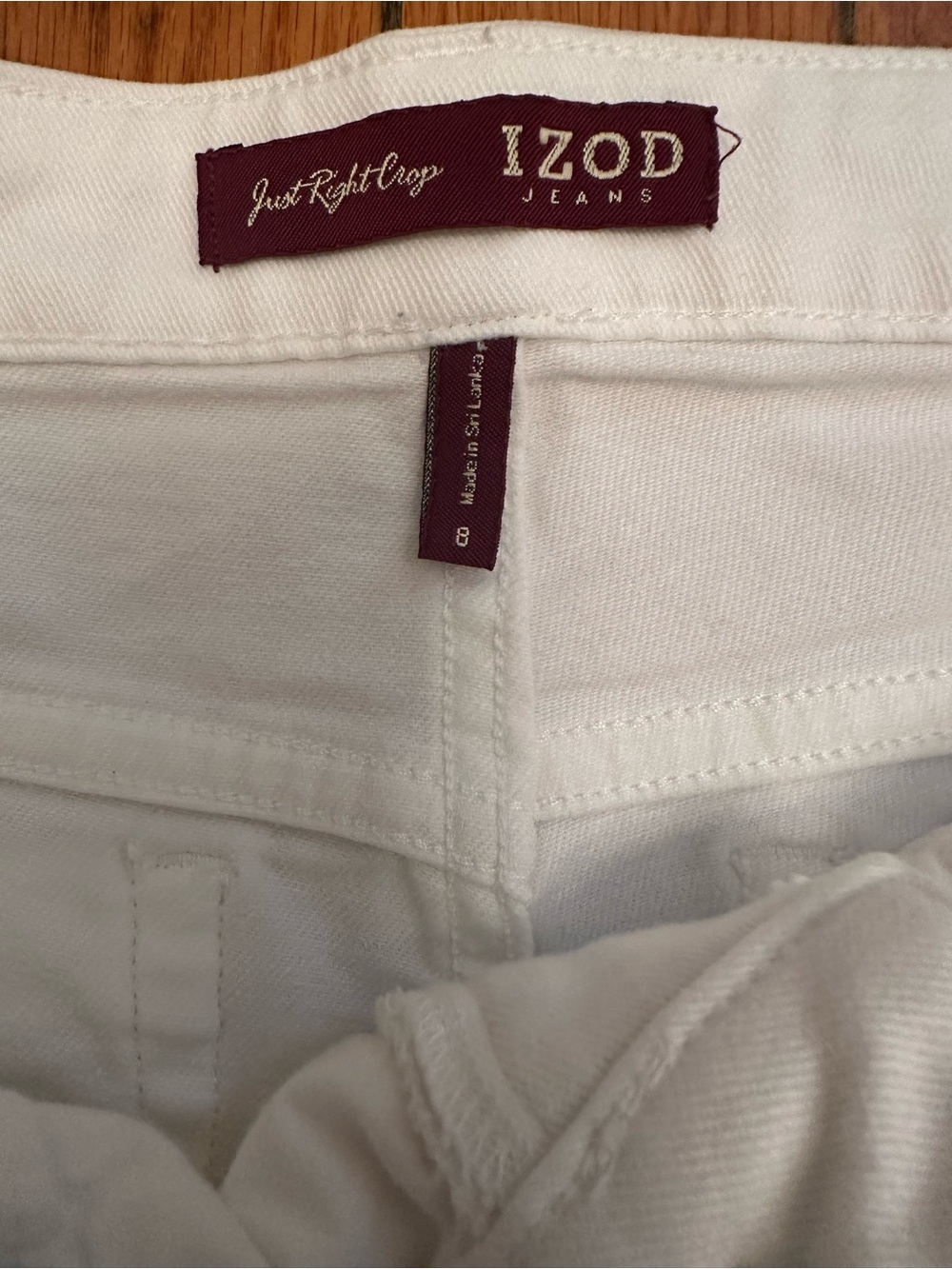IZOD Just Right Crop White Stretch Crop Jeans Capris Size 8 Classic Summer  1161 - Picture 8 of 8